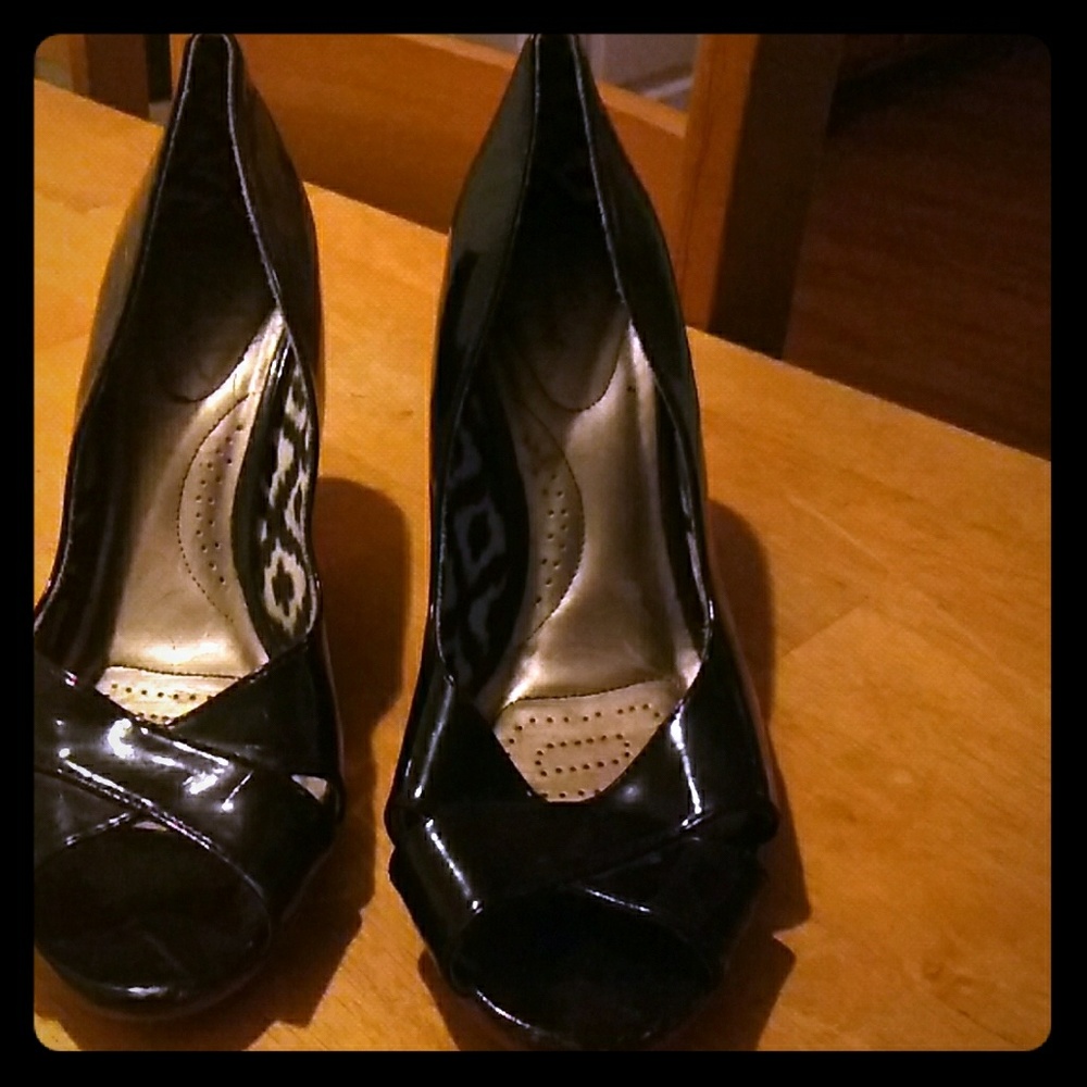 Size 12 women shoes